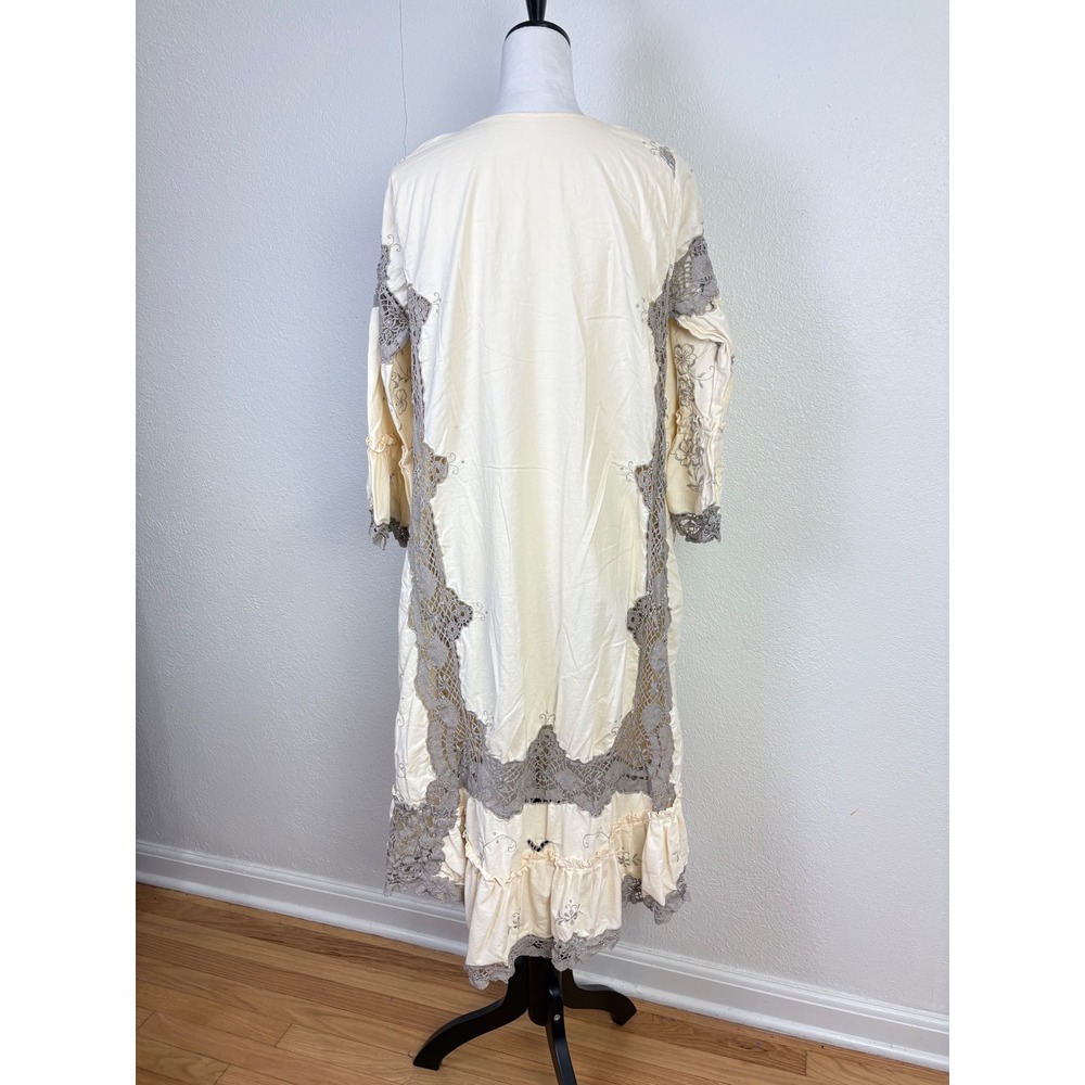 Cottage Crochet & Floral Embroidered Flared Sleeve Long Cardigan Medium/Large - Picture 3 of 6